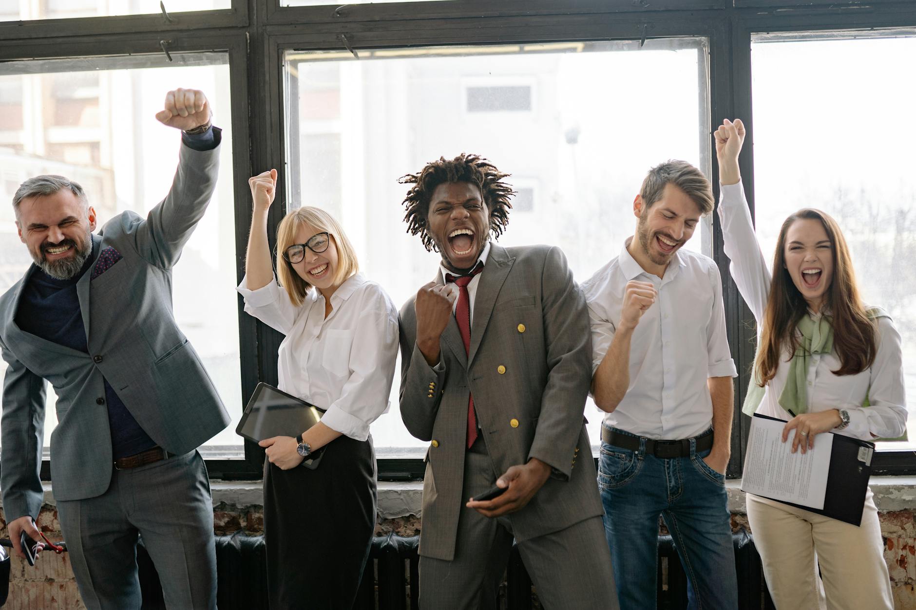 No Degree, No Connections, No Problem: 7 American Business Founders Who Had No Business Succeeding